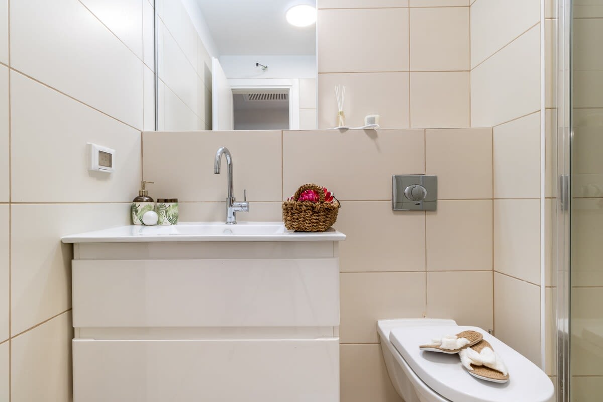 Exclusive 1 Bedroom Apartment/Parking City Center photo 37