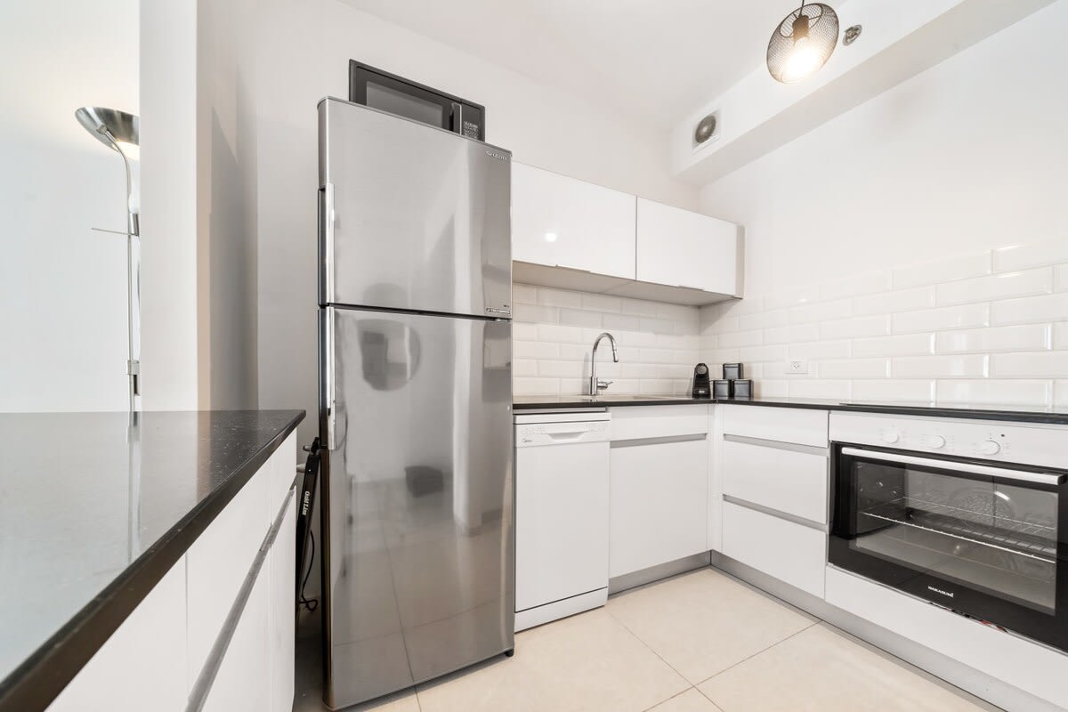Haveviim Court, the Perfect Location photo 8