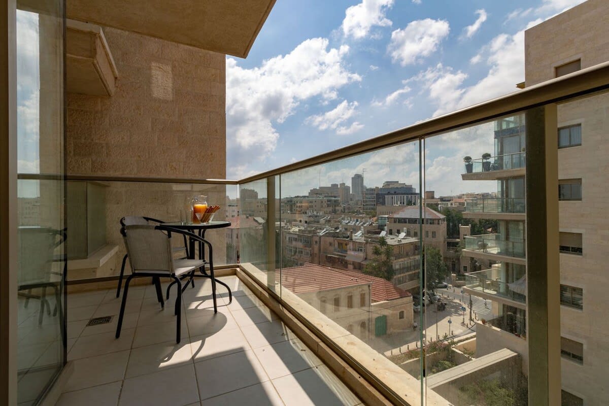 Relaxing Apt/Parking/Terrace in heart of Jerusalem photo 16