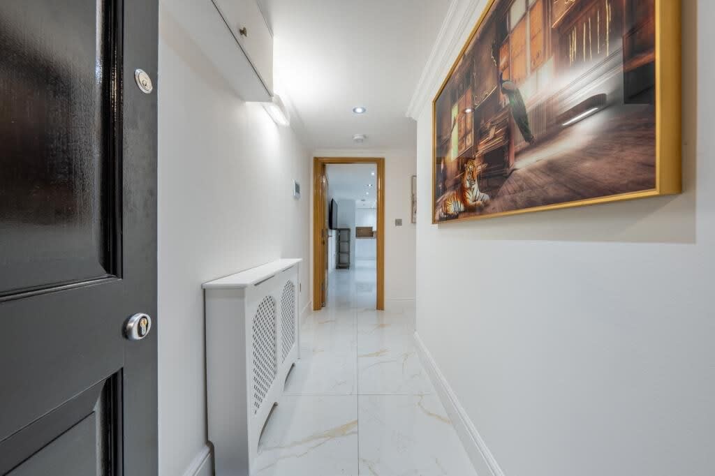 Victorian 1B Apartment with terrace near Paddington in Chilworth Street W2 - Property image 11 - VivreStays