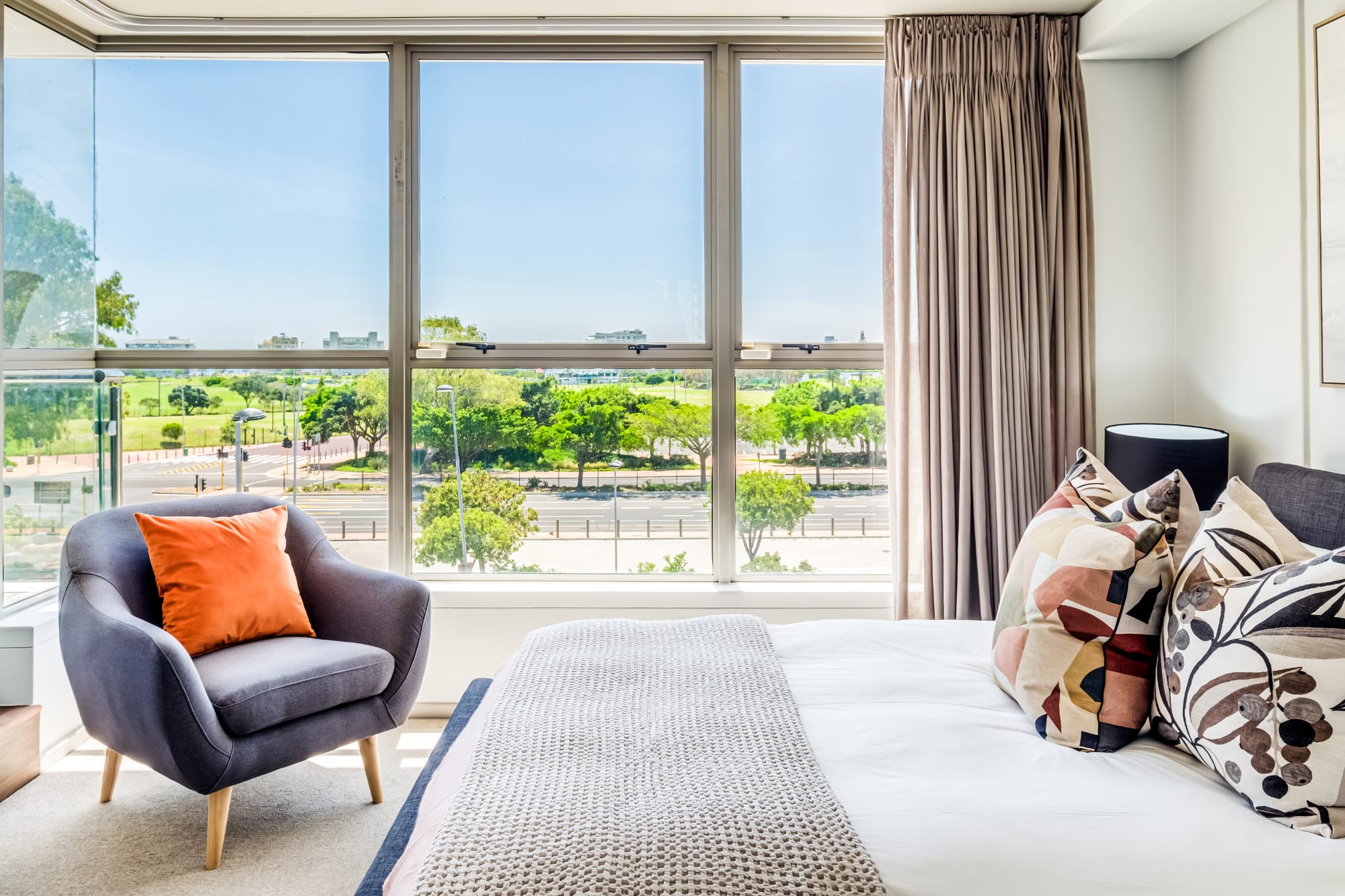 Stylish Comfort at the Luxurious Tramonto 9