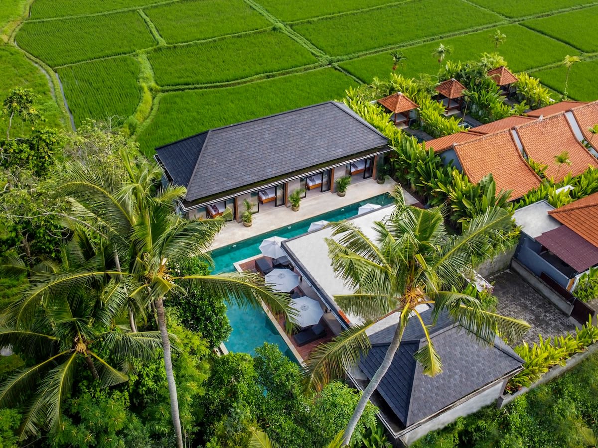 Joy Boutique: 5BR Family Villa w/Ricefields View — Ubud, Bali — vacation rental