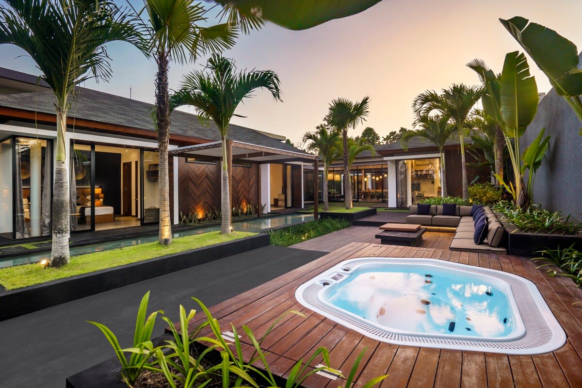 Villa Jacuzzi Ubud — photo 1