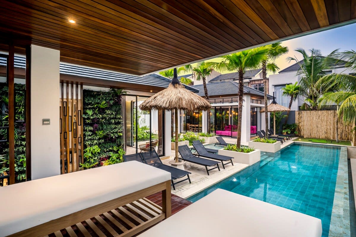 Villa Vertical Garden: 5BR w/Infinity Pool in Ubud — Ubud, Bali — vacation rental
