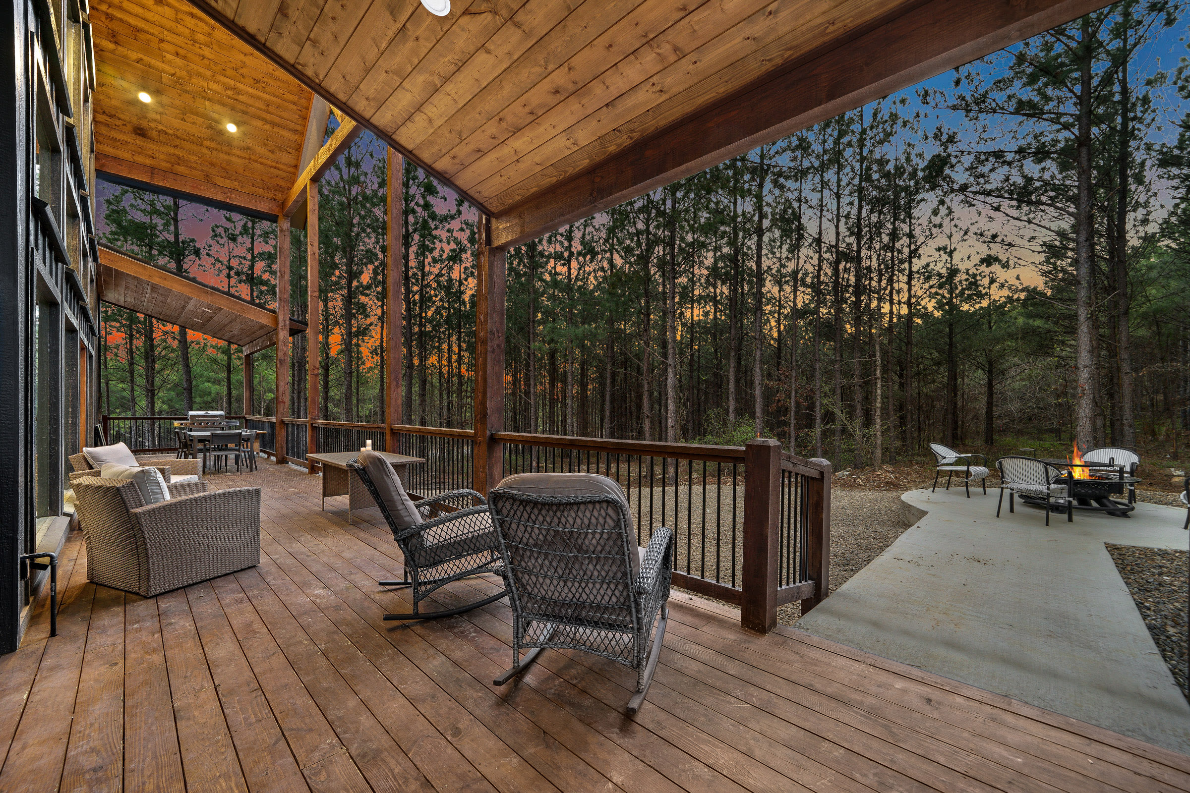 NEW! Modern Cabin - Hot Tub & Fire Pit - Sleeps 6!