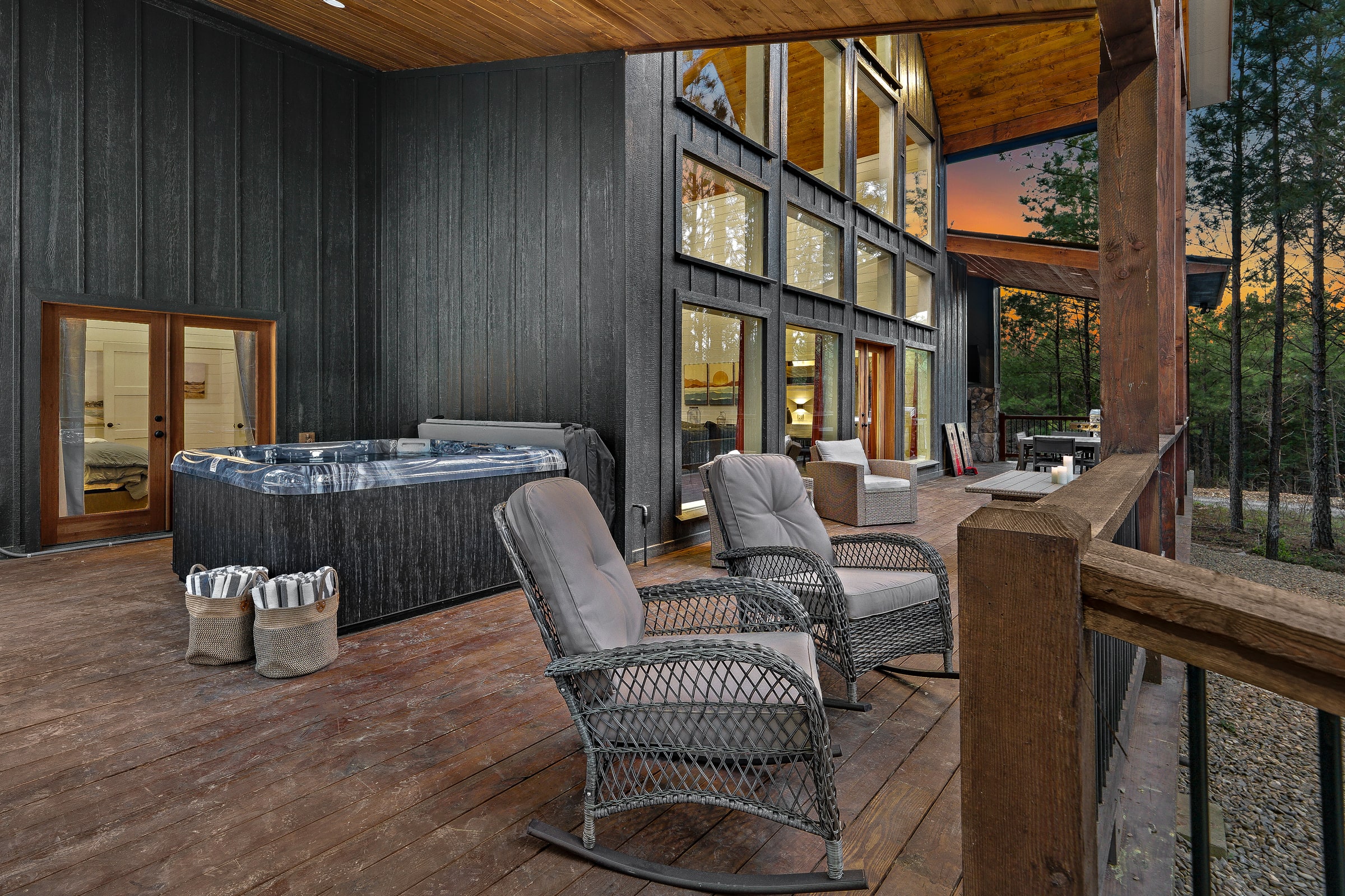 NEW! Modern Cabin - Hot Tub & Fire Pit - Sleeps 6!