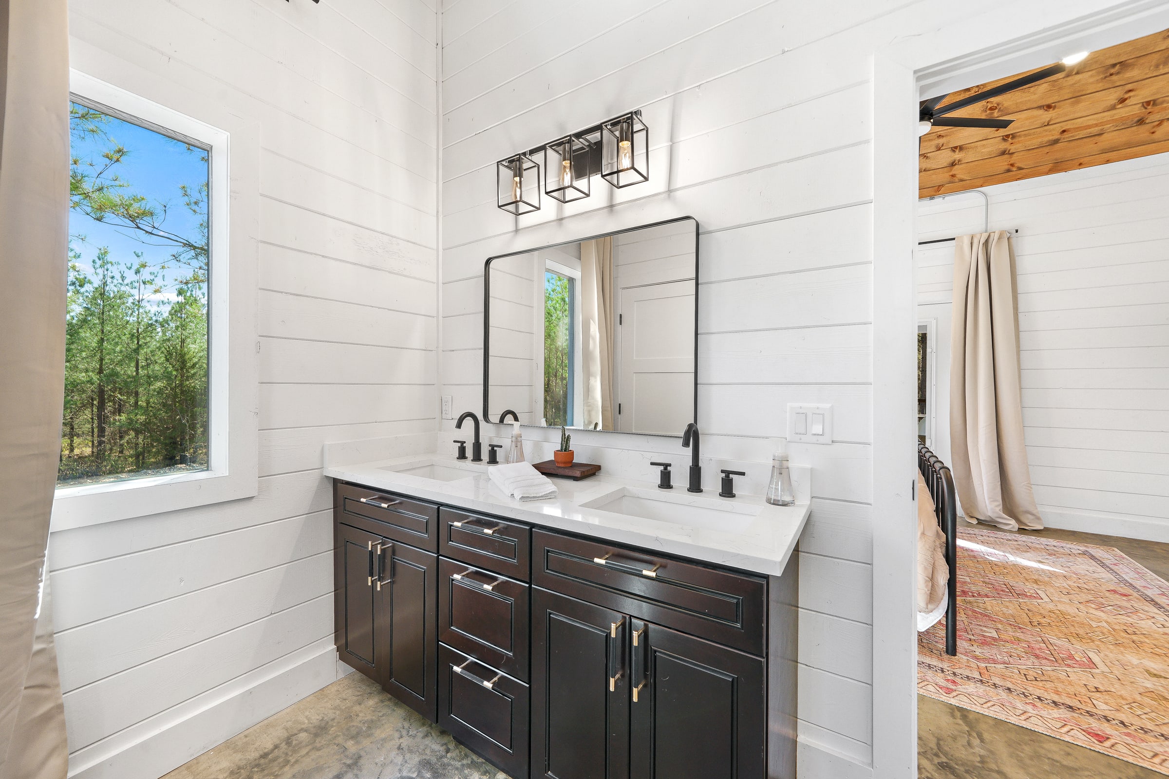 NEW! Modern Cabin - Hot Tub & Fire Pit - Sleeps 6!