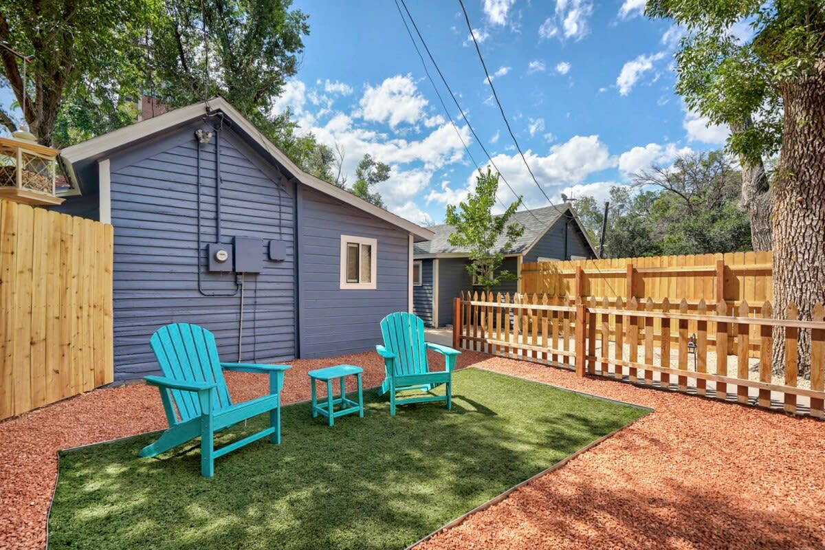 1Bedroom Pet Friendly Stay in SouthEast near DT CO — Colorado Springs, CO — vacation rental