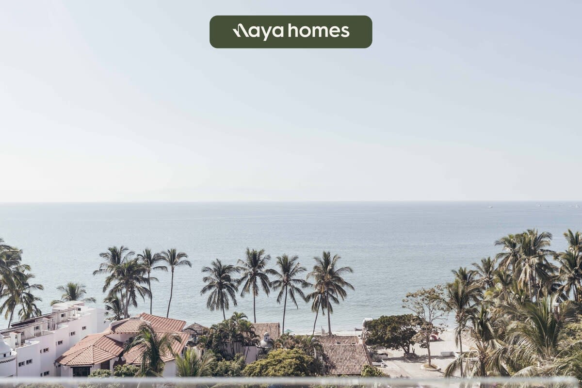 Cozy 2BR House 2 min to the Beach - Pool - Terrace