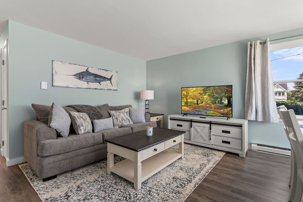 Harbor Serenity | Private Deck | Mins To Beach - Kittery, ME