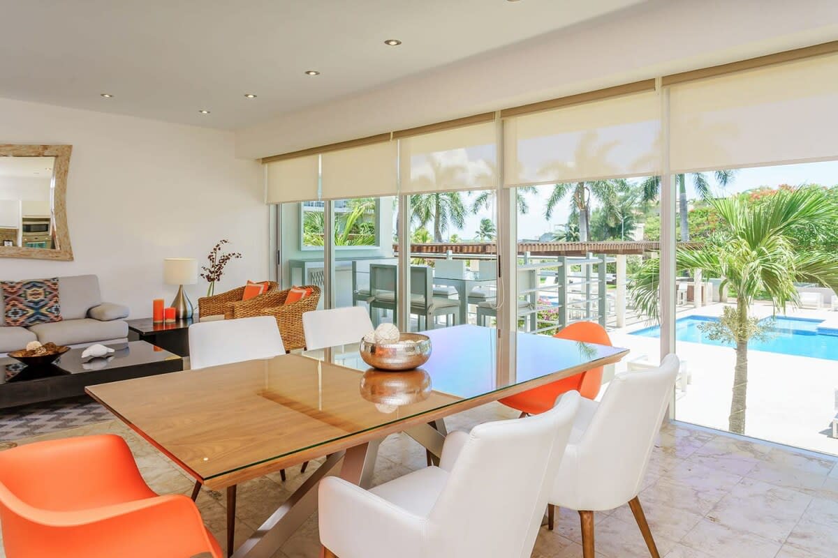 Beachside Pool Condo 1 block to 5th Ave & Gym — Playa del Carmen, Quintana Roo — vacation rental