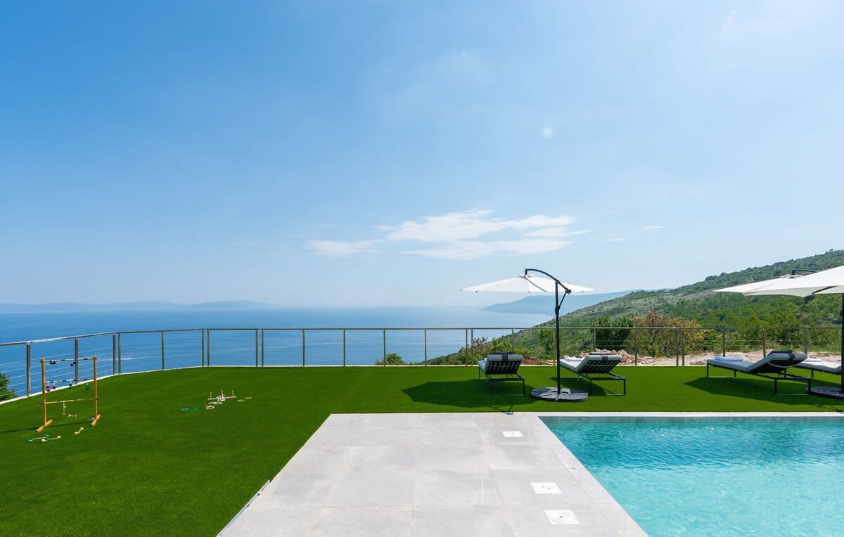 View 2