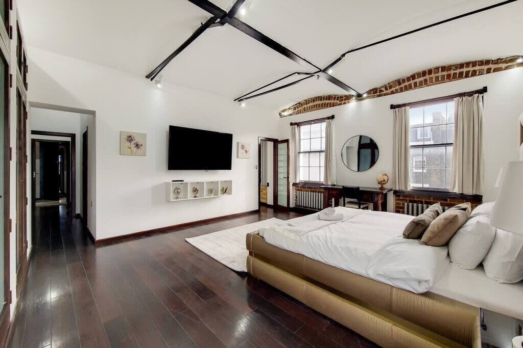 Elegant Belgravia Apartment with Panoramic Views in Lyall Street SW1 - Property image 3 - VivreStays
