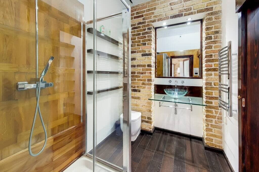 Elegant Belgravia Apartment with Panoramic Views in Lyall Street SW1 - Property image 8 - VivreStays