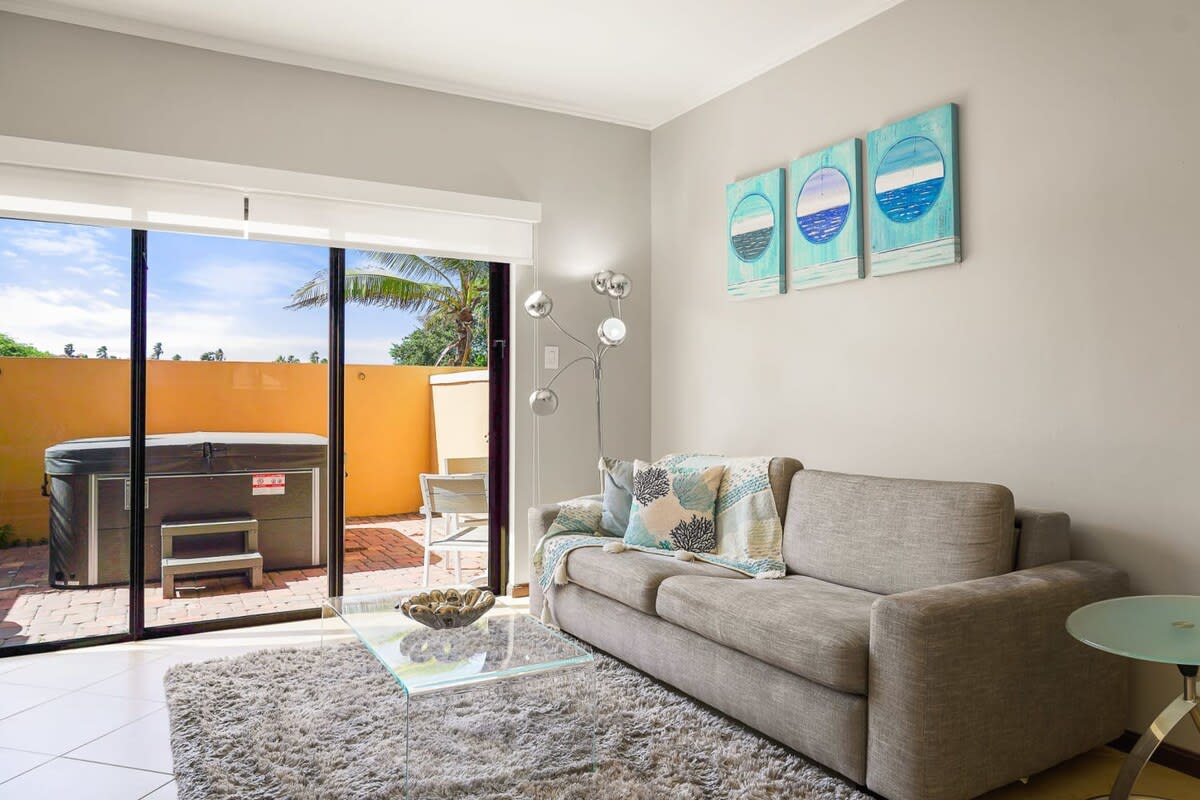 Modern 2-Bedroom Home with Pools in Aruba — Noord, Aruba — vacation rental
