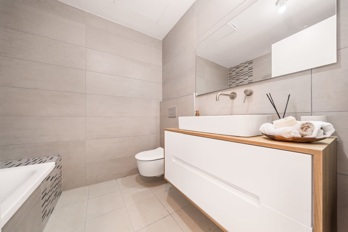 Classy 3BDR In The Heart Of Jerusalem photo 32