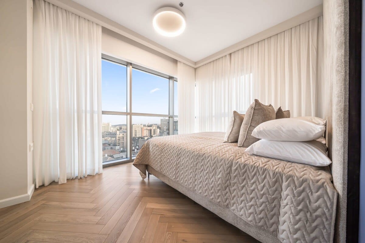Classy 3BDR In The Heart Of Jerusalem photo 28