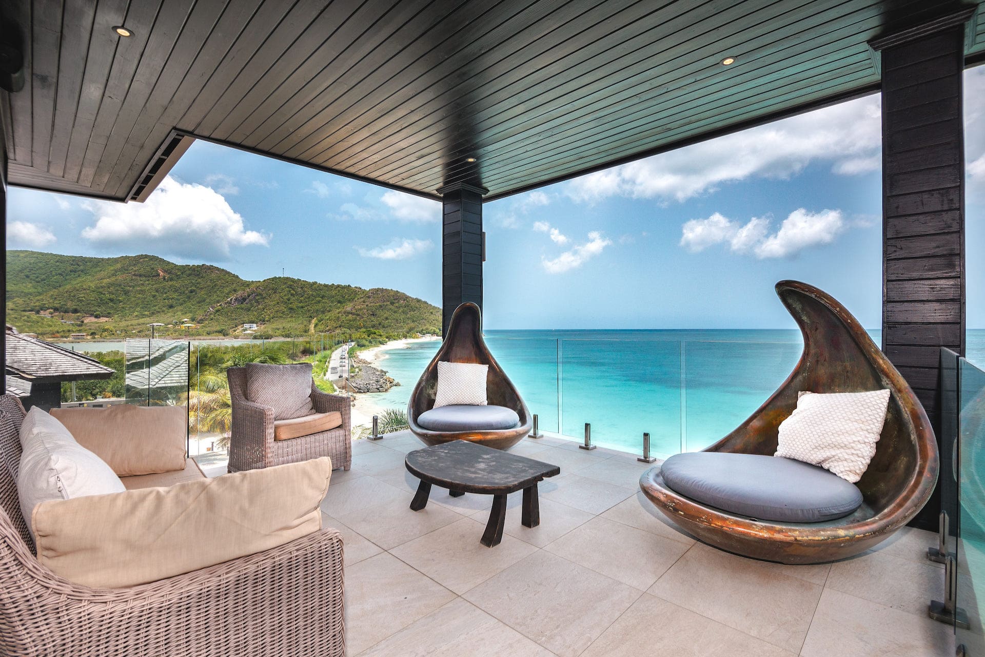 Stunning 4-Bedroom Villa with Gym and Caribbean Sea Views