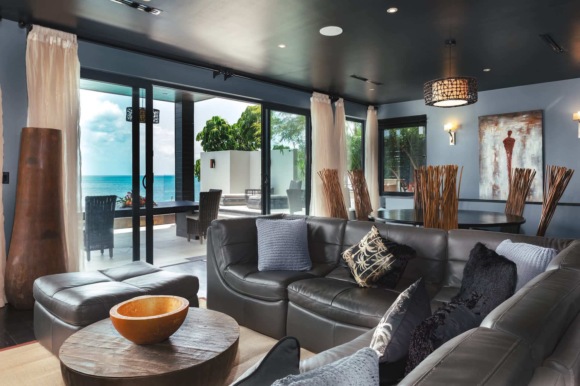 Stunning 4-Bedroom Villa with Gym and Caribbean Sea Views 2