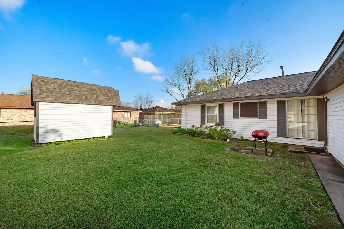 Houston Family Haven: Game Room • BBQ • Yard - Foto 18