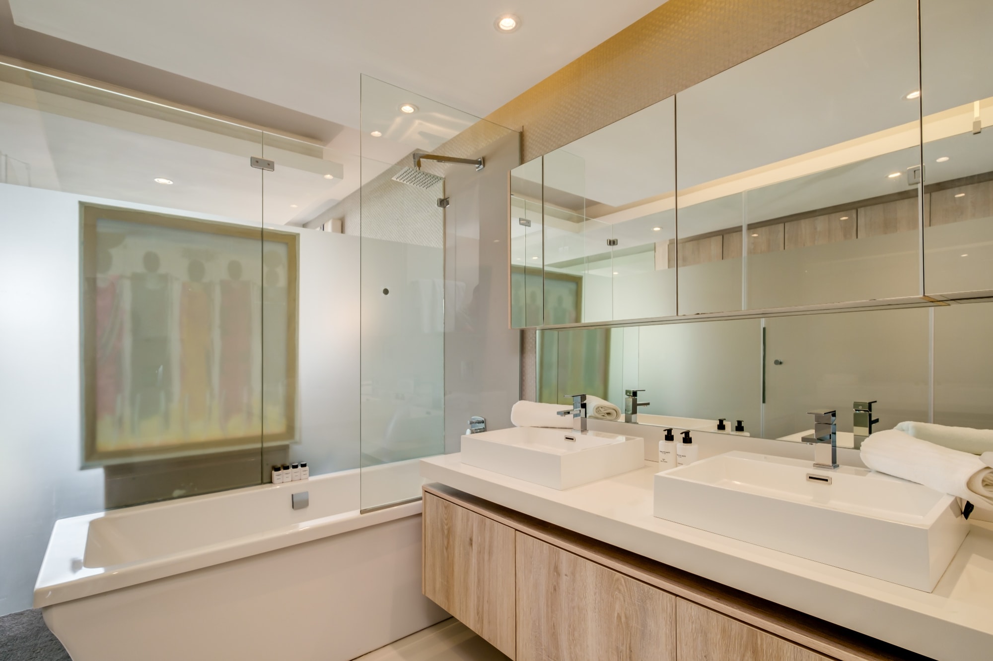 Elegant Apartment at the Waterclub Amani Views 10