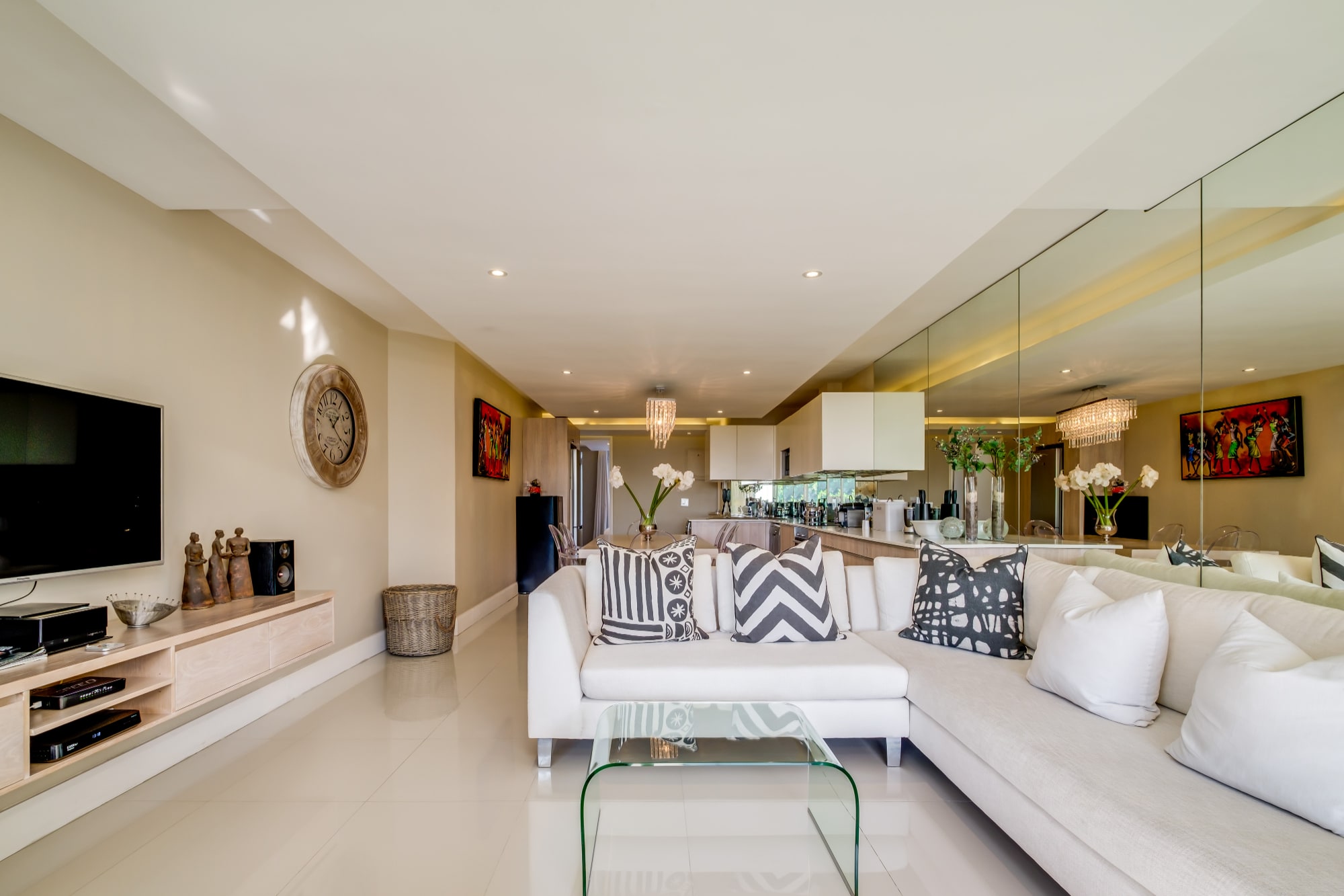 Elegant Apartment at the Waterclub Amani Views 5
