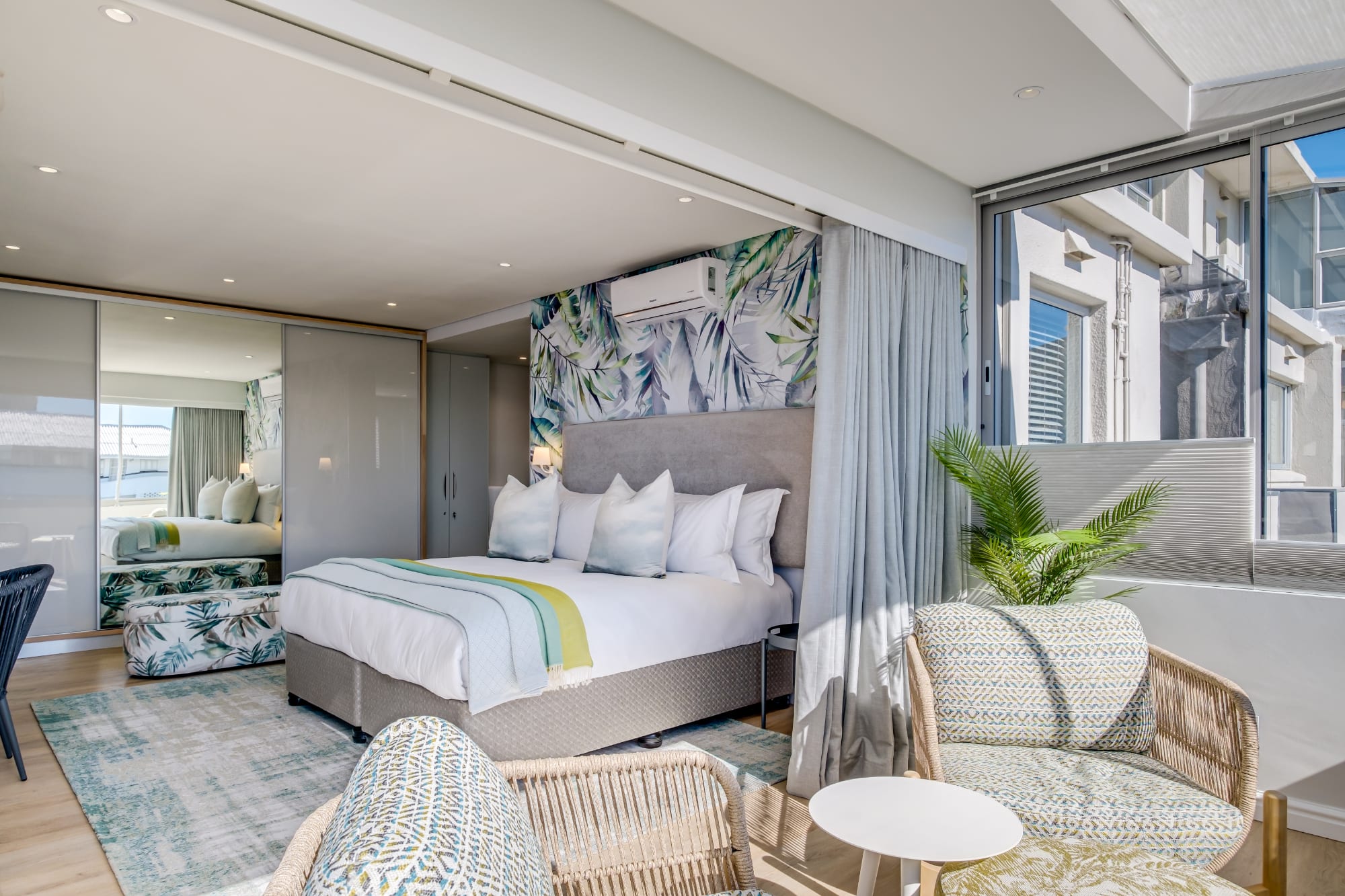 Exquisite Mouille Point Apt by Golf Course Serene Suite 9