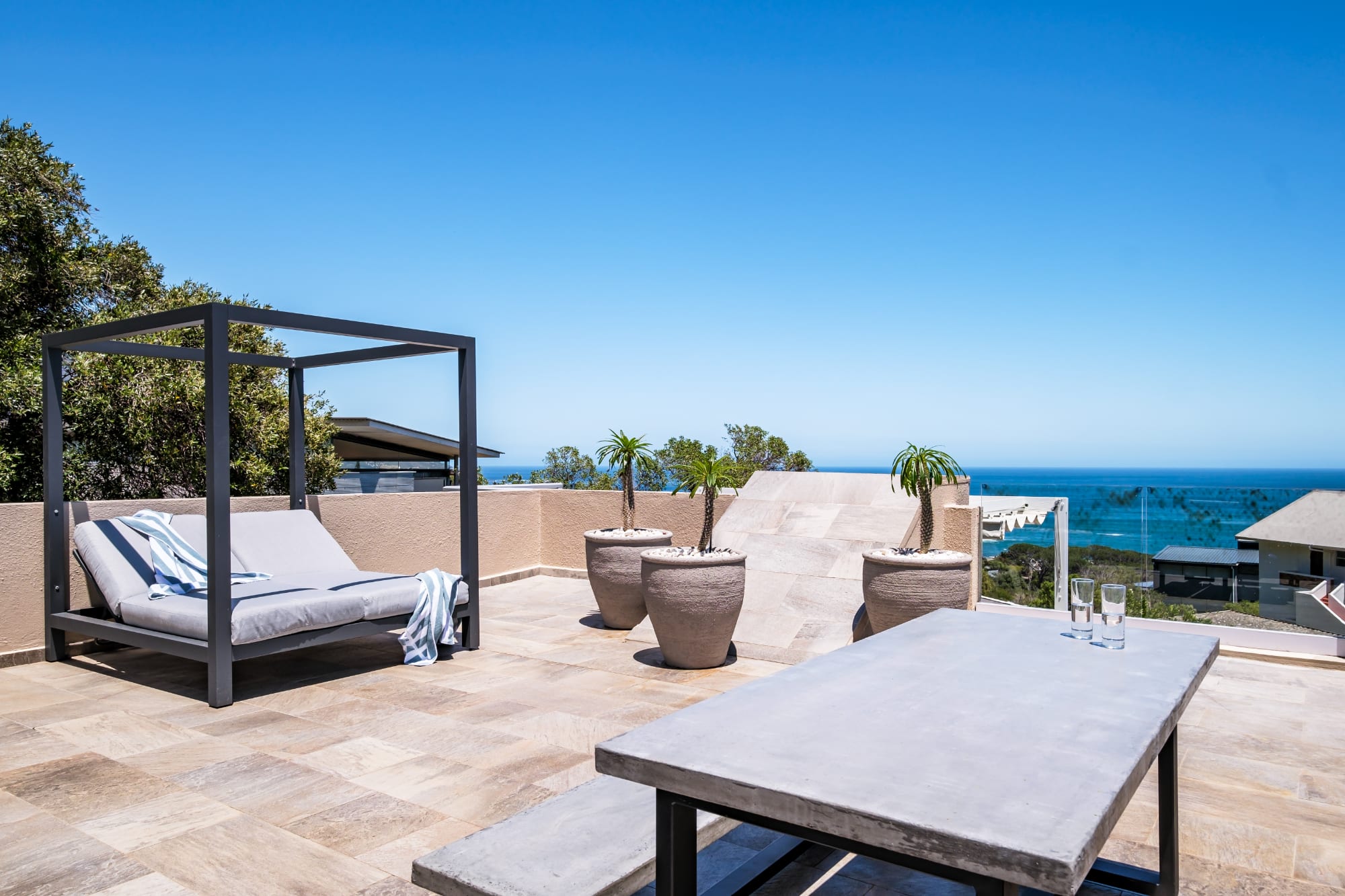 Seaside Escape Apartment Sea La View 5