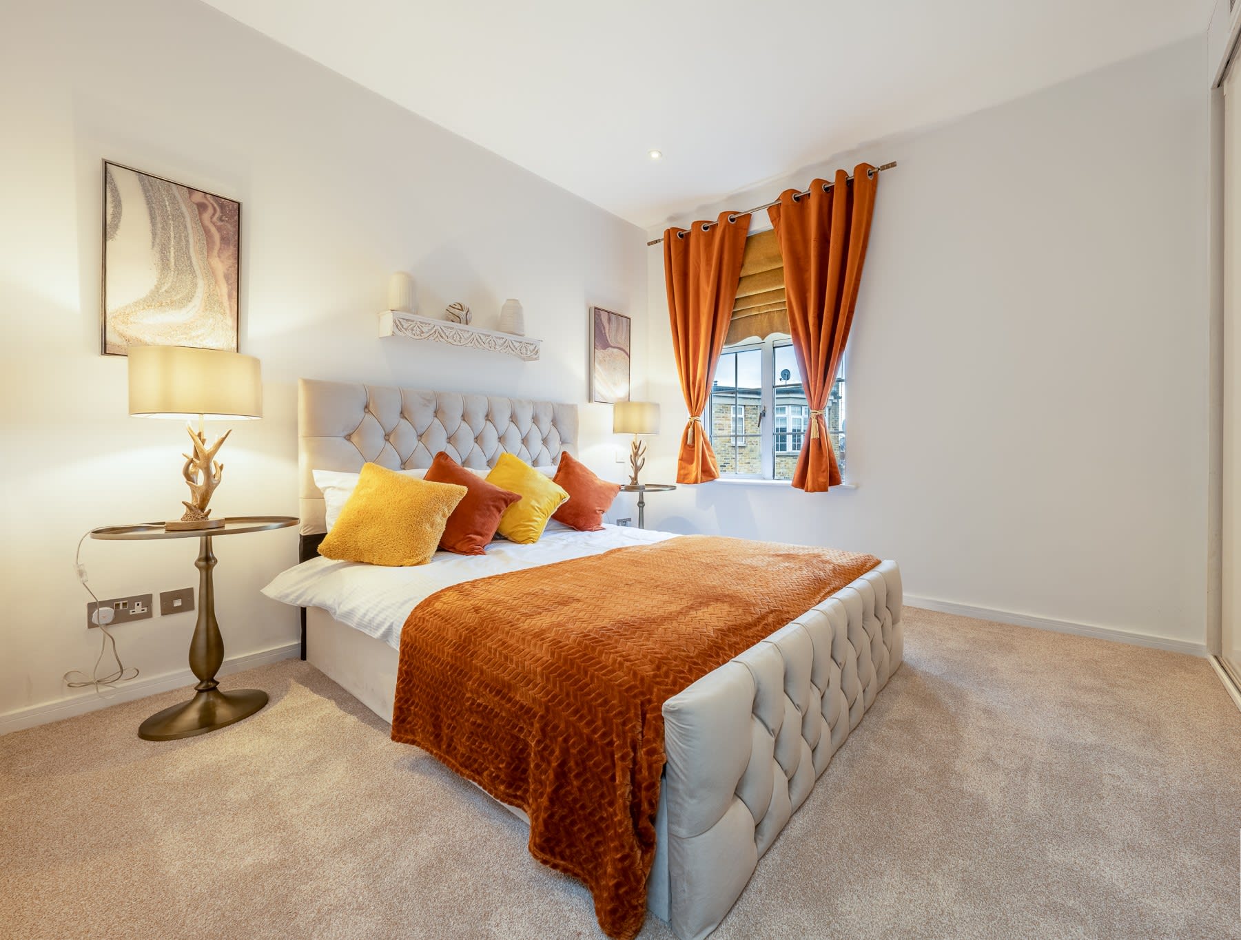 Spacious Penthouse near Hyde Park, London in Edgware Road 39 W2 2JE - Property image 6 - VivreStays