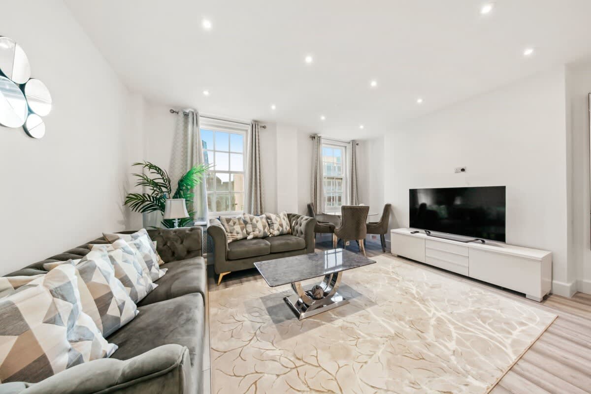 Central 2B Apartment Next to Hyde Park in Edgware Road 39 W2 2JE - Property image 2 - VivreStays