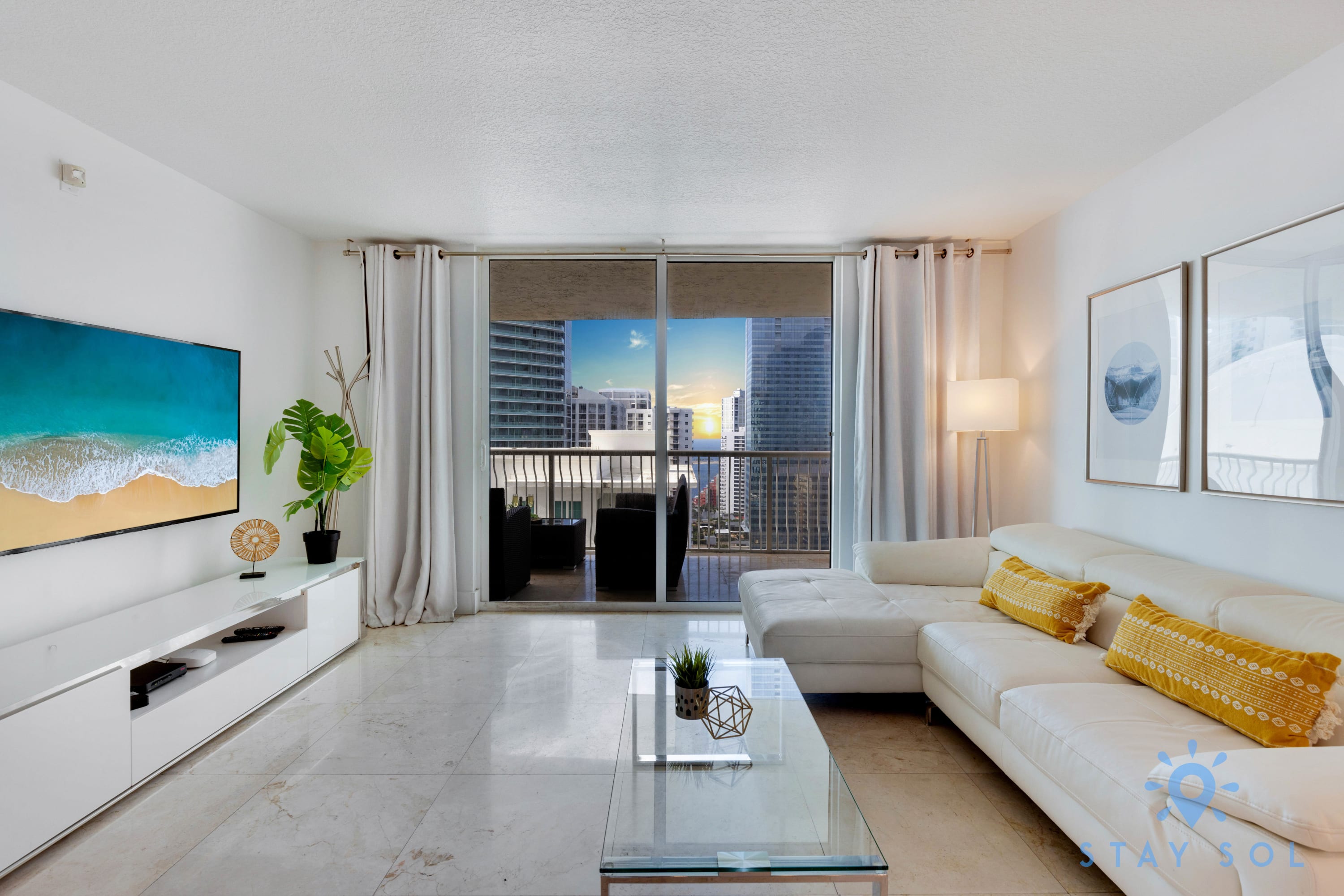 Luxury Waterfront Condo in Brickell Business Area - Foto 1