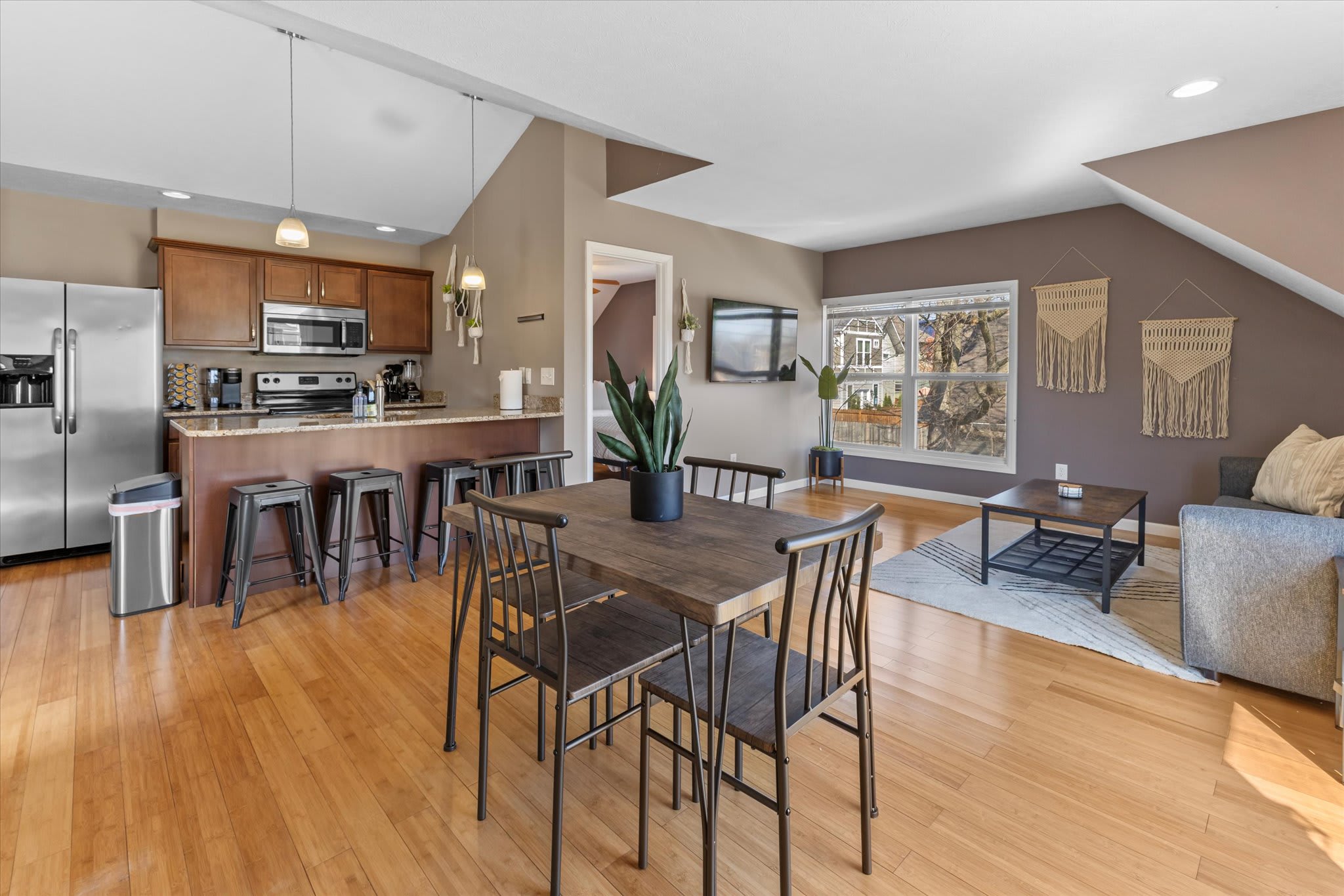 Carriage Home with early check in — Indianapolis, IN — vacation rental