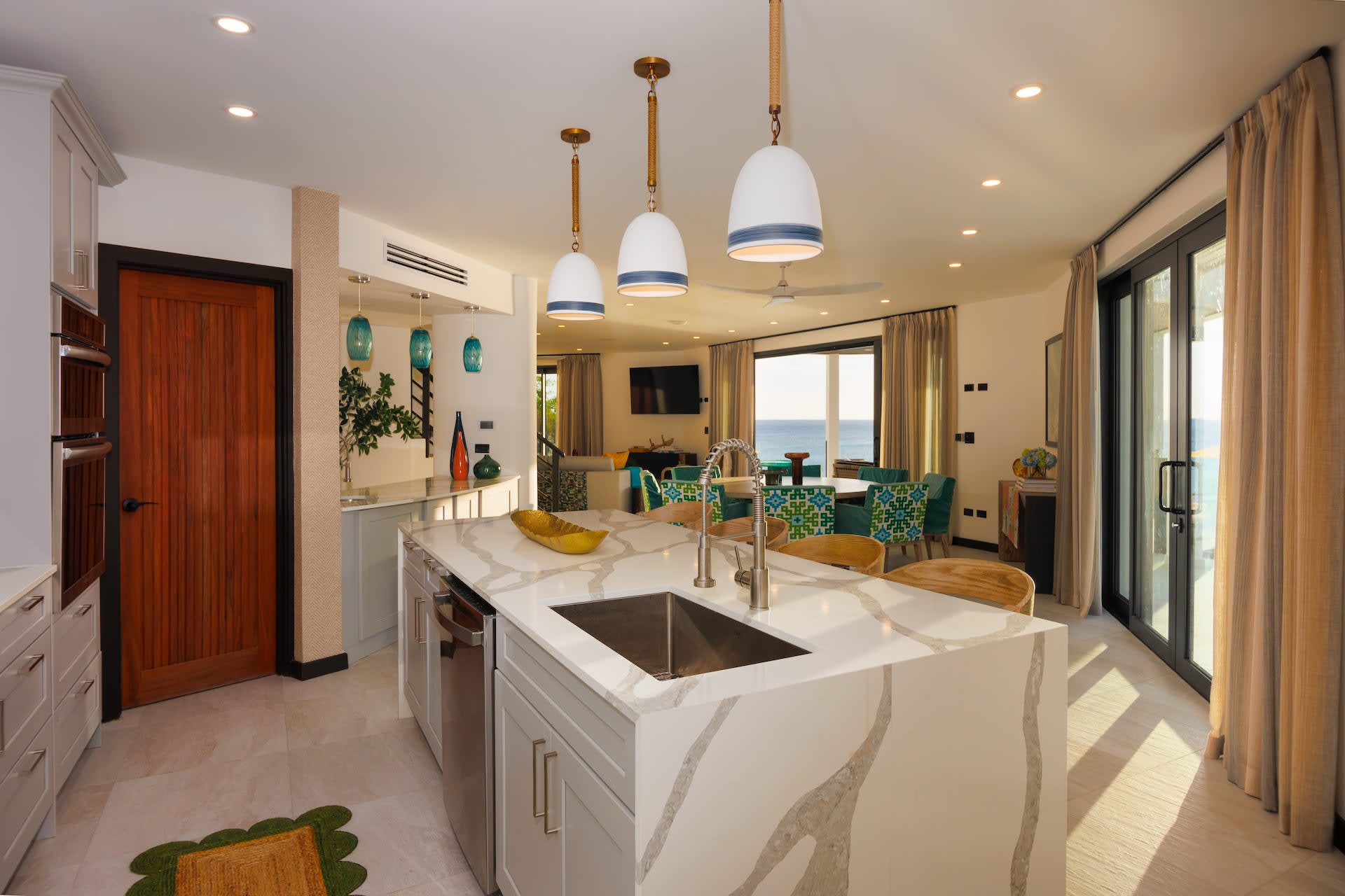 Oceanfront Villa with Private Beach Access 6