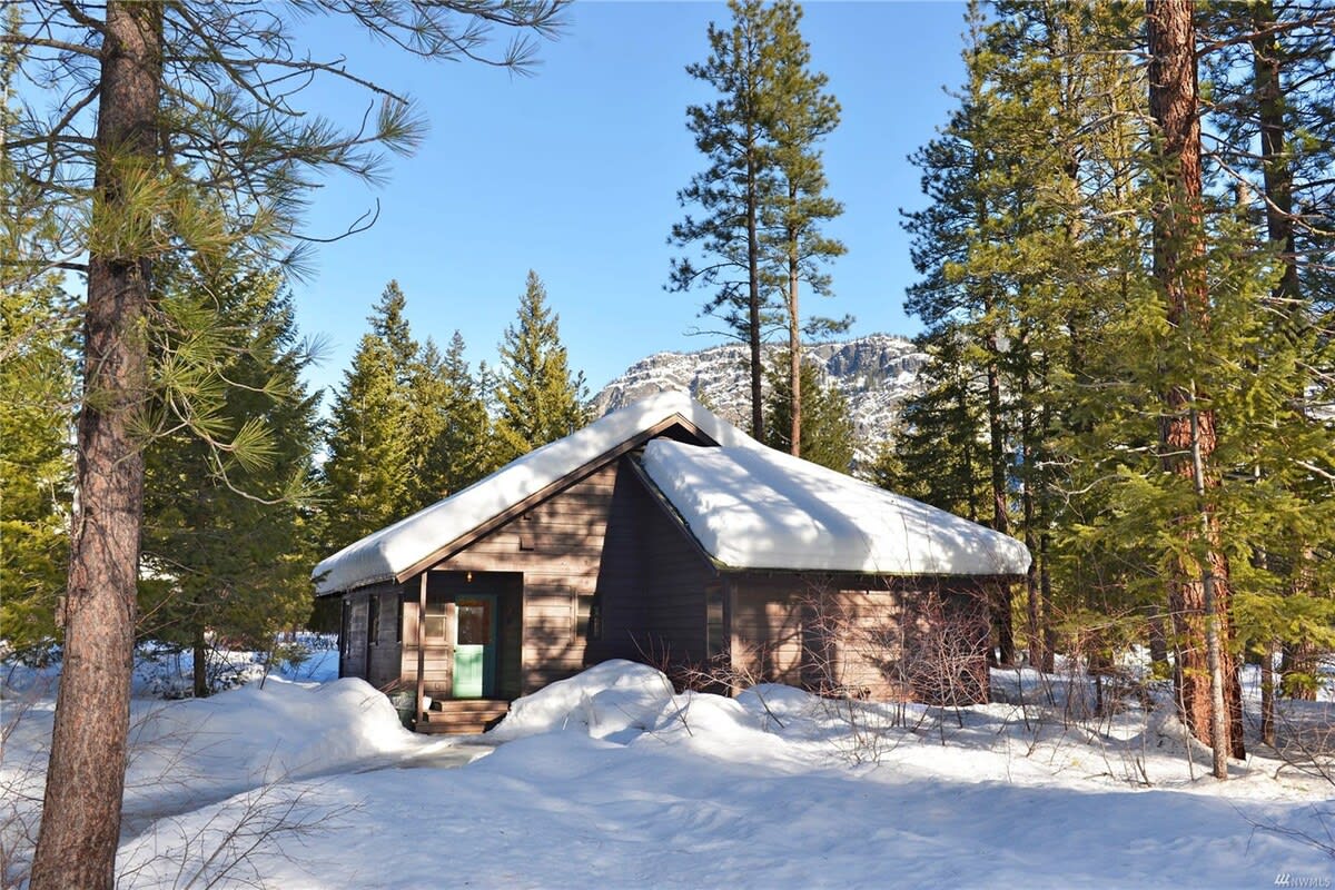 Mazama Panorama - 2 bedroom cabin at Wilson Ranch — Mazama, WA — vacation rental
