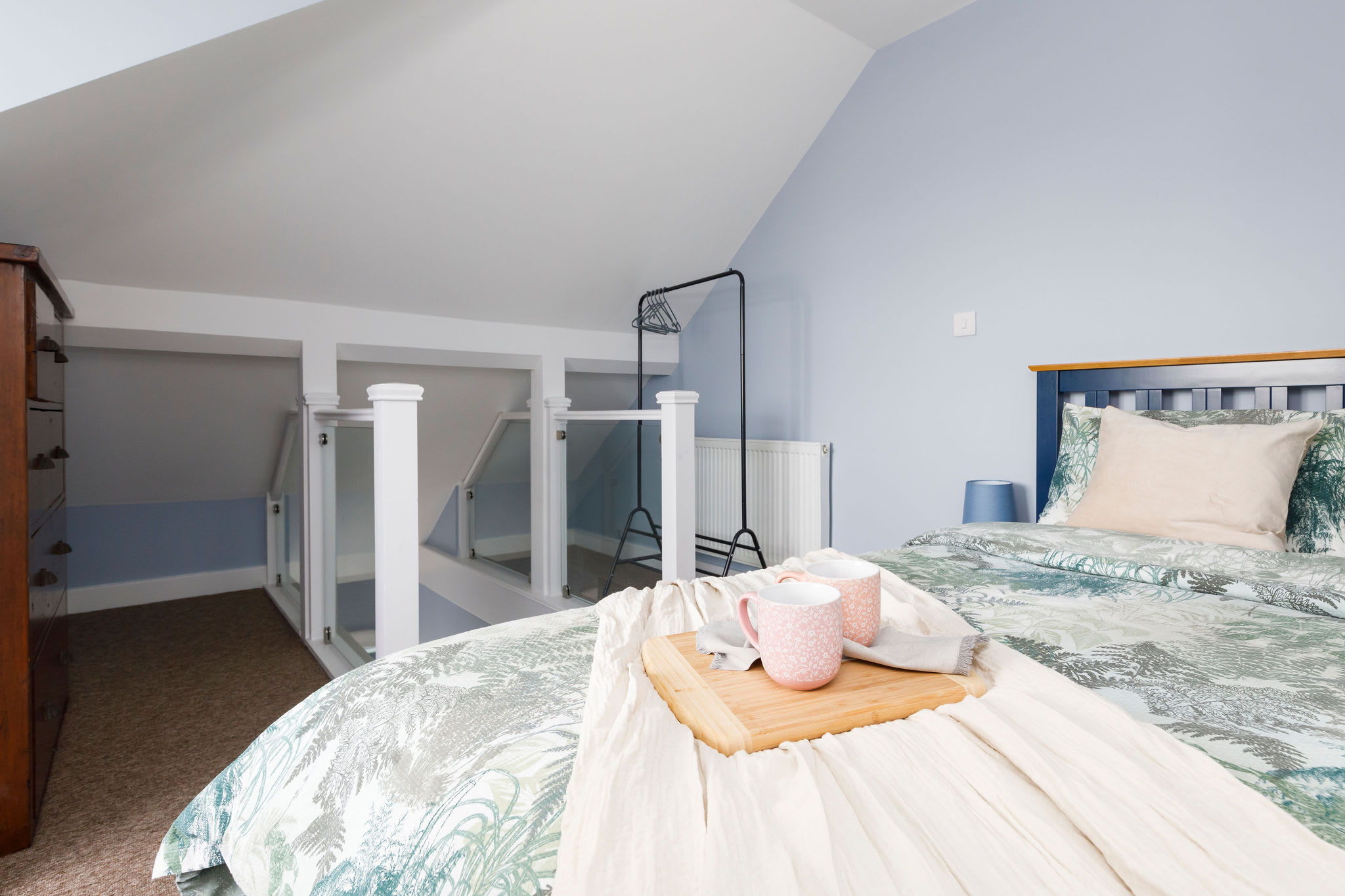 Chic 2-Bed Seafront Haven, Near Felpham Beach