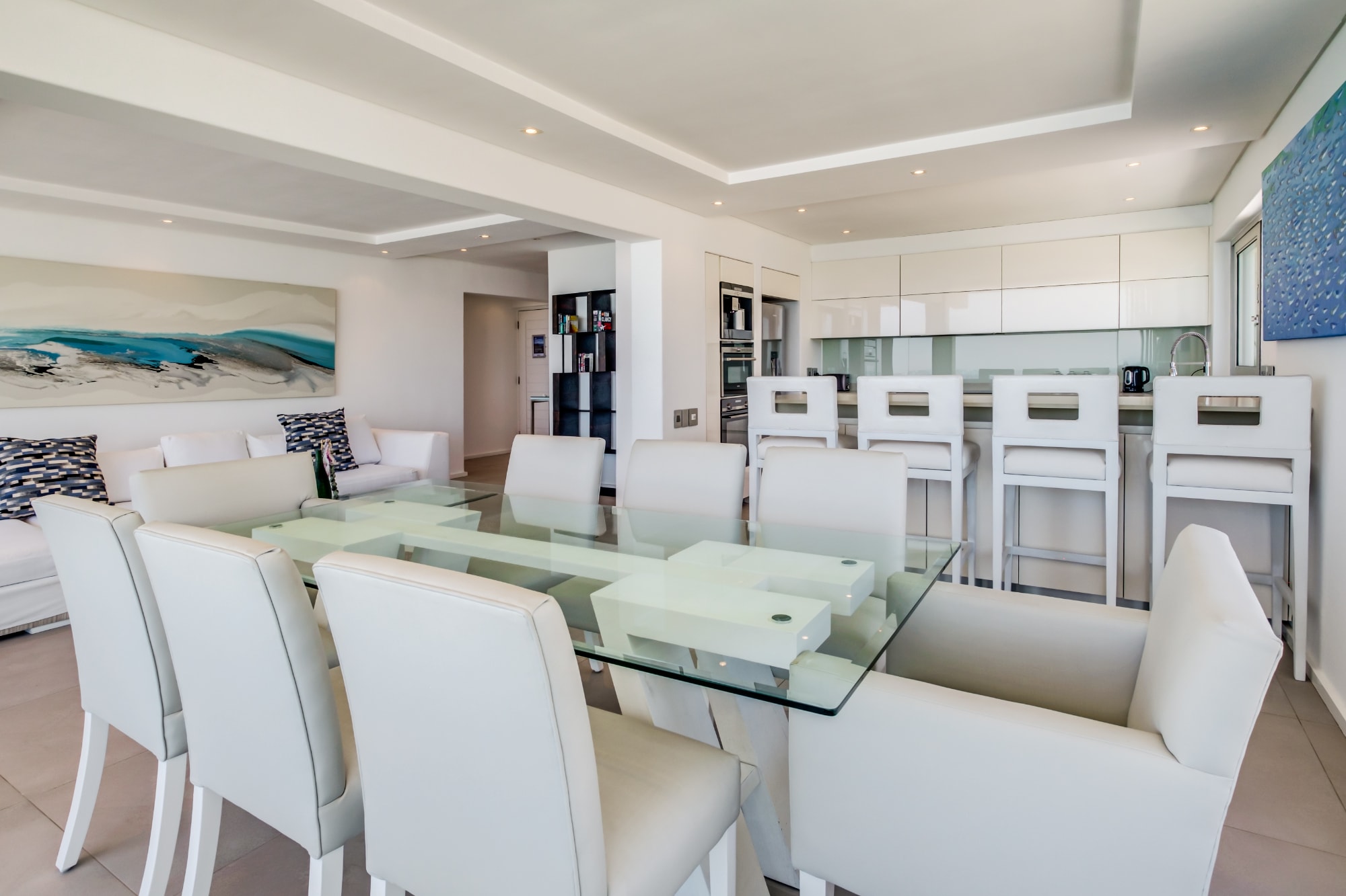 Clifton Apartment on the Waters Edge Ocean Breeze 10