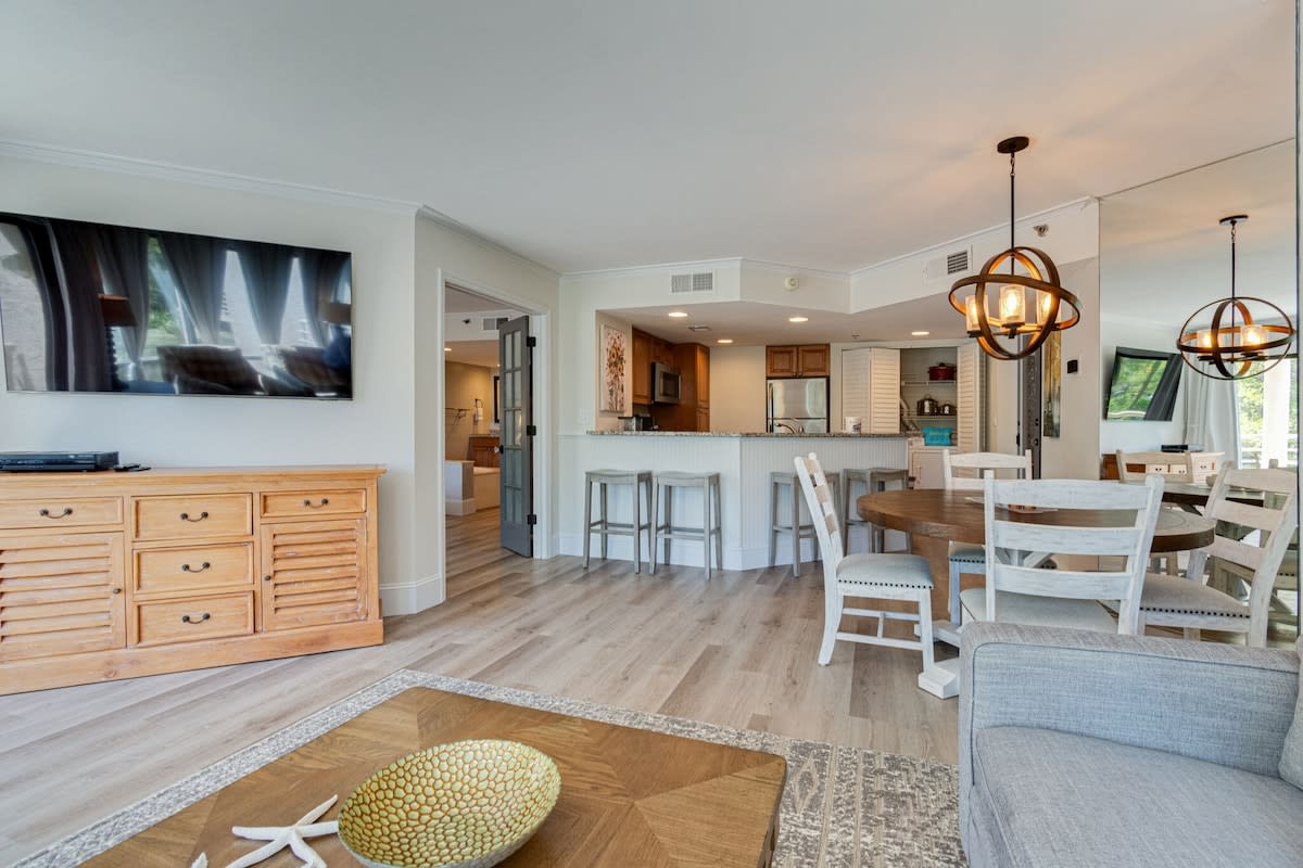 Beachfront 2BR Villlamare Resort | brand new pools ā Hilton Head Island, SC ā vacation rental