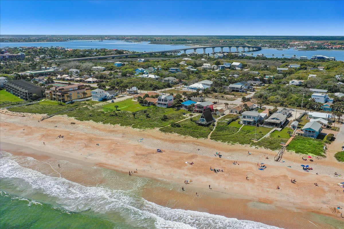 Private Beach Access | Anchors Aweigh