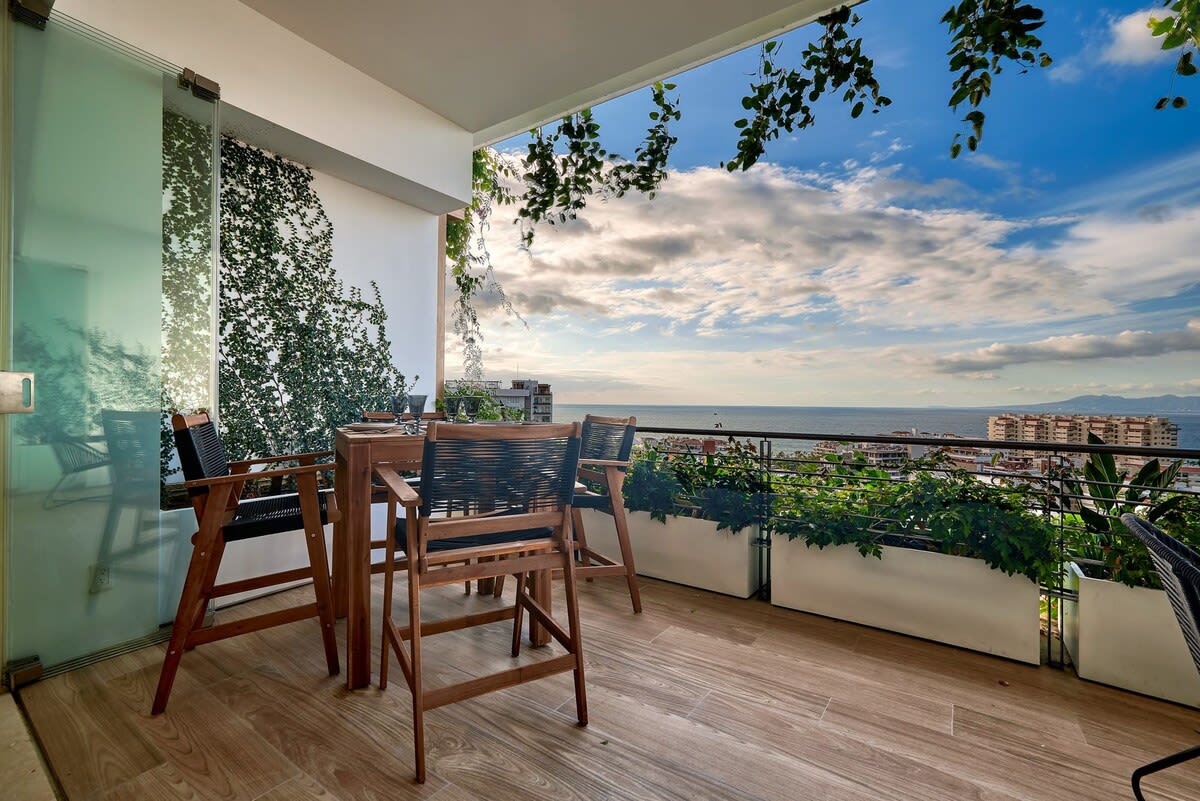 View 8
