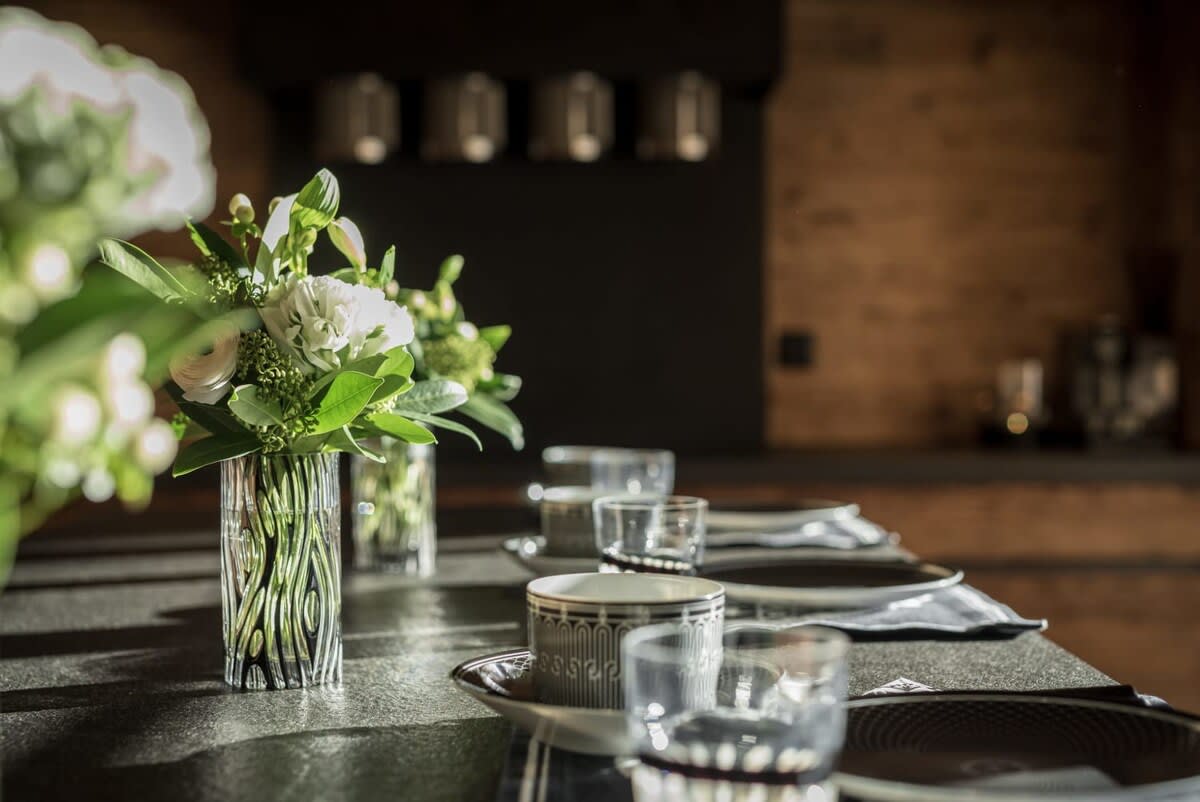 Private Pool & Spa Chalet with Stunning Views :)