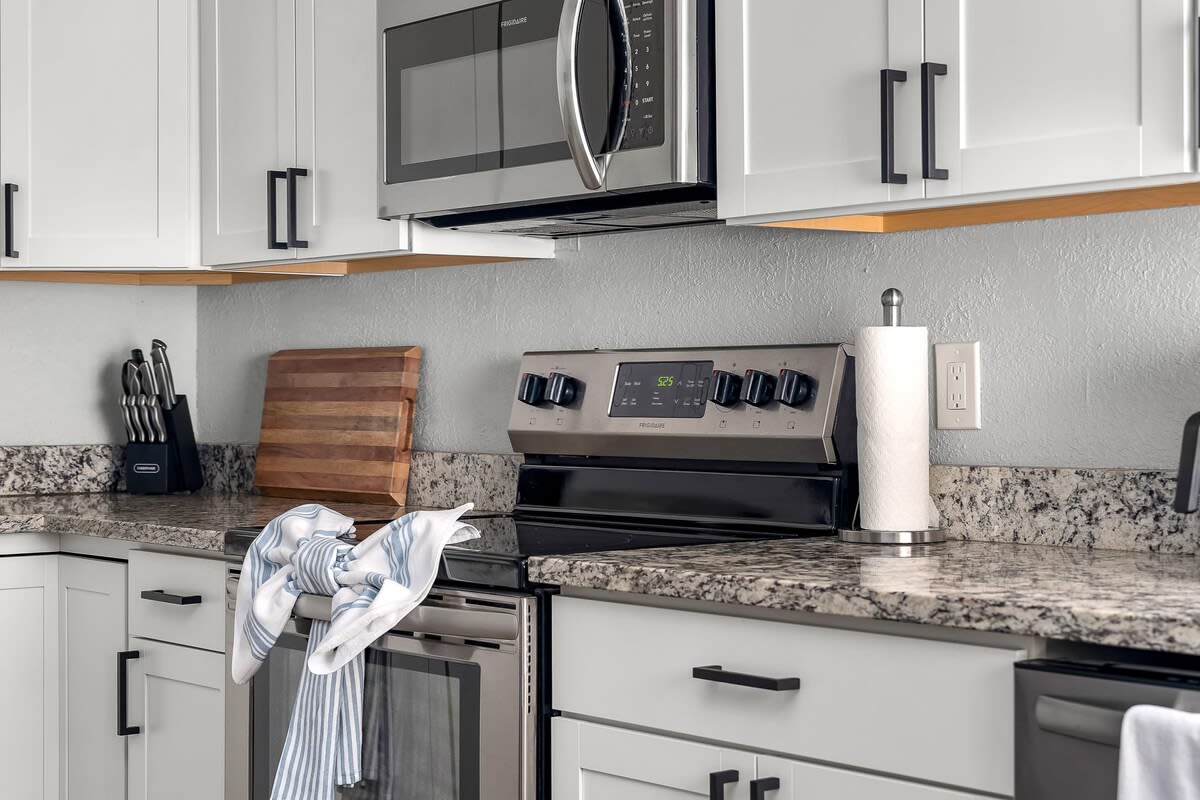 Saltwater Pool + 5min to St Pete Beach