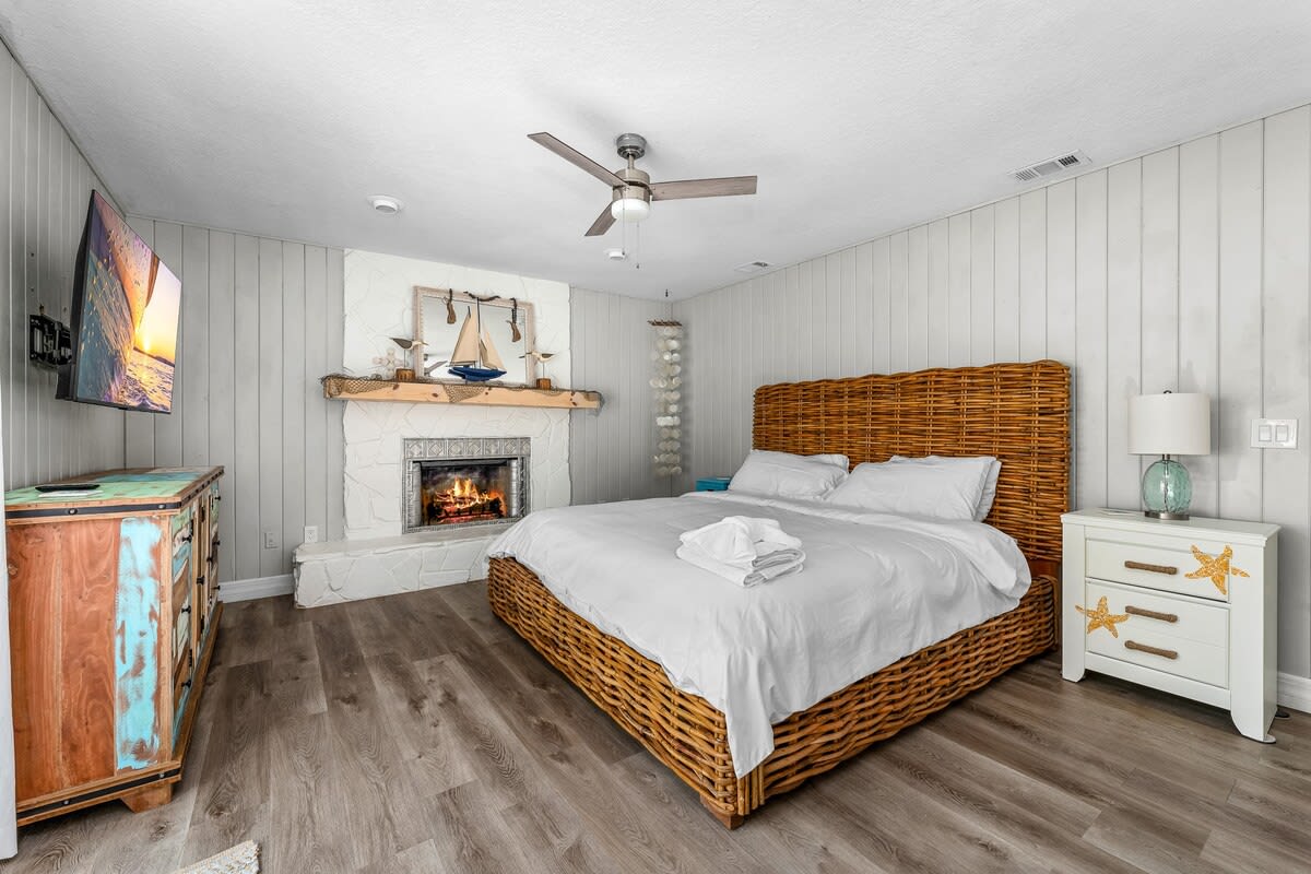 Saltwater Pool + 5min to St Pete Beach