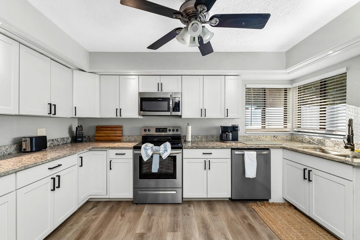 Saltwater Pool + 5min to St Pete Beach