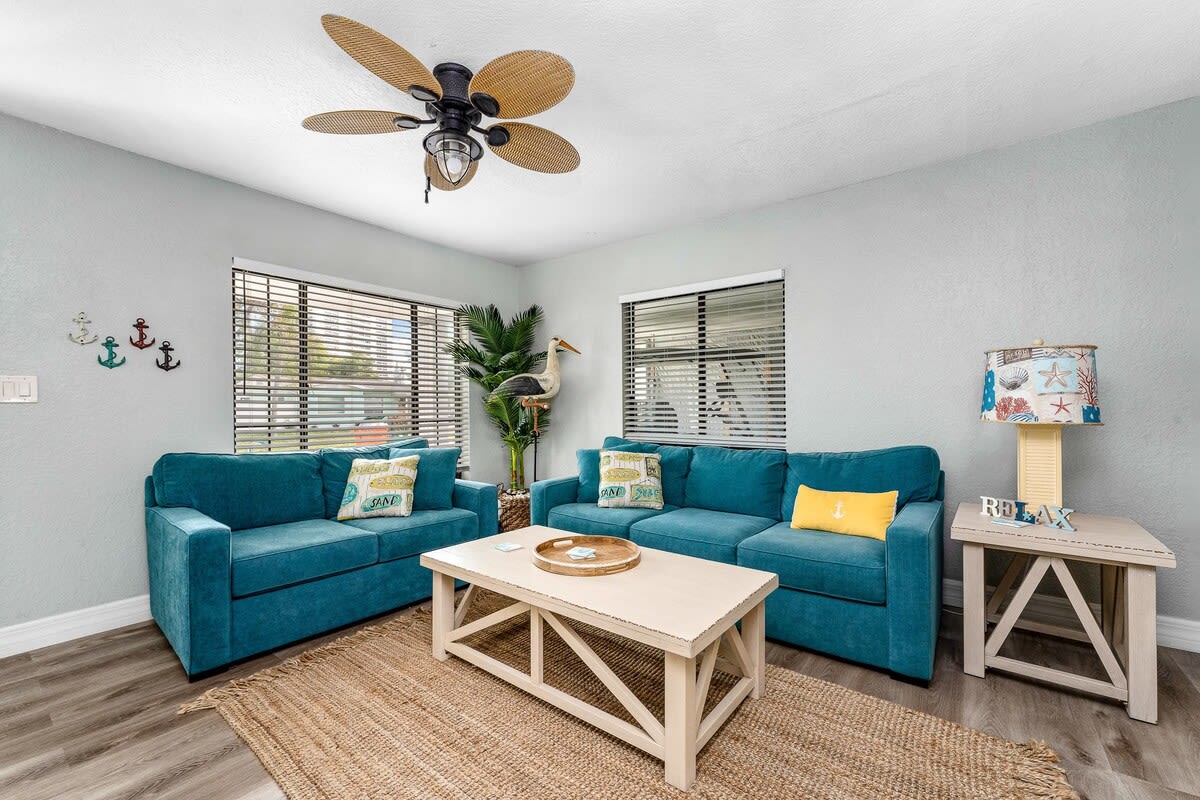 Saltwater Pool + 5min to St Pete Beach