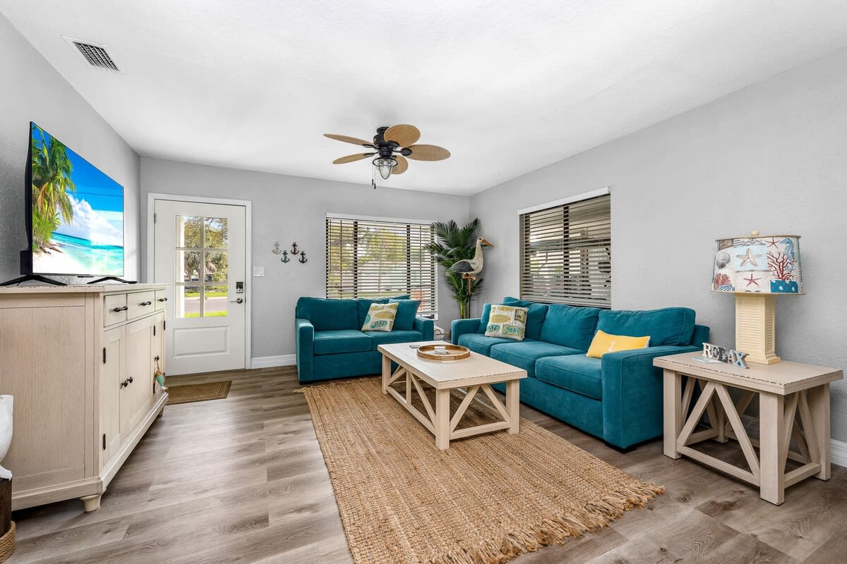 Saltwater Pool + 5min to St Pete Beach