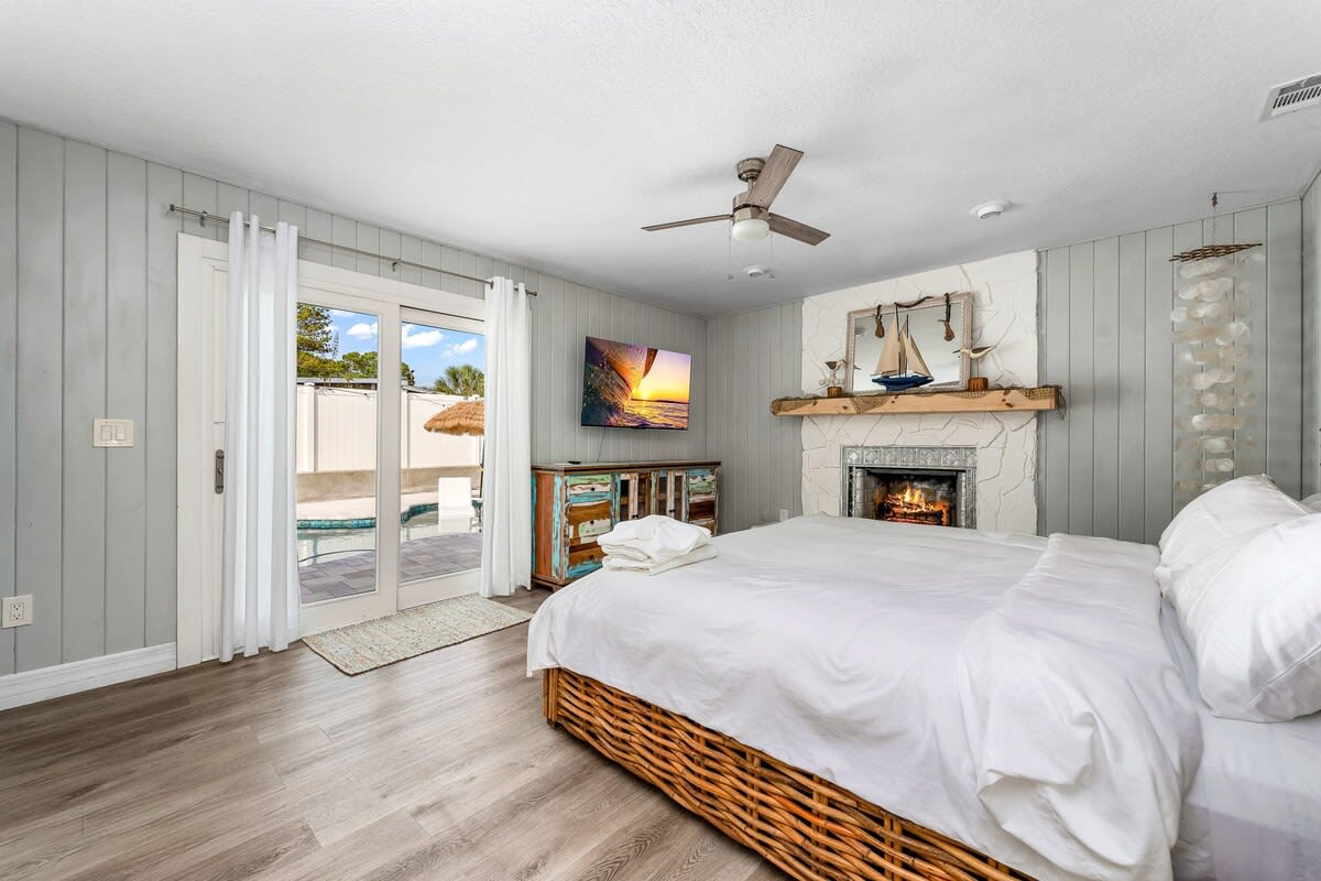 Saltwater Pool + 5min to St Pete Beach