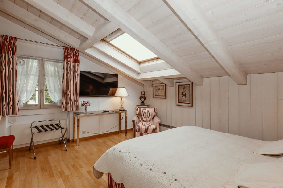 Super Luxurious Duplex Penthouse in Gstaad Center:)