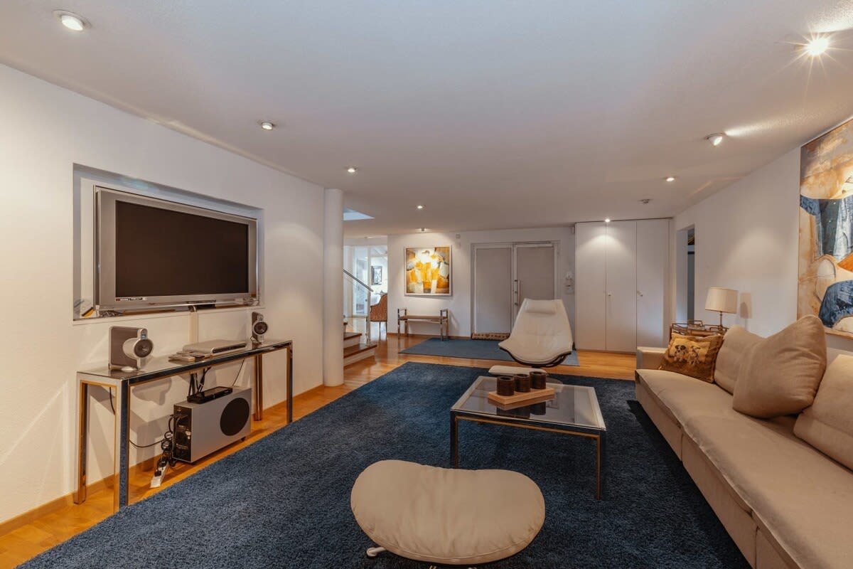 Super Luxurious Duplex Penthouse in Gstaad Center:)