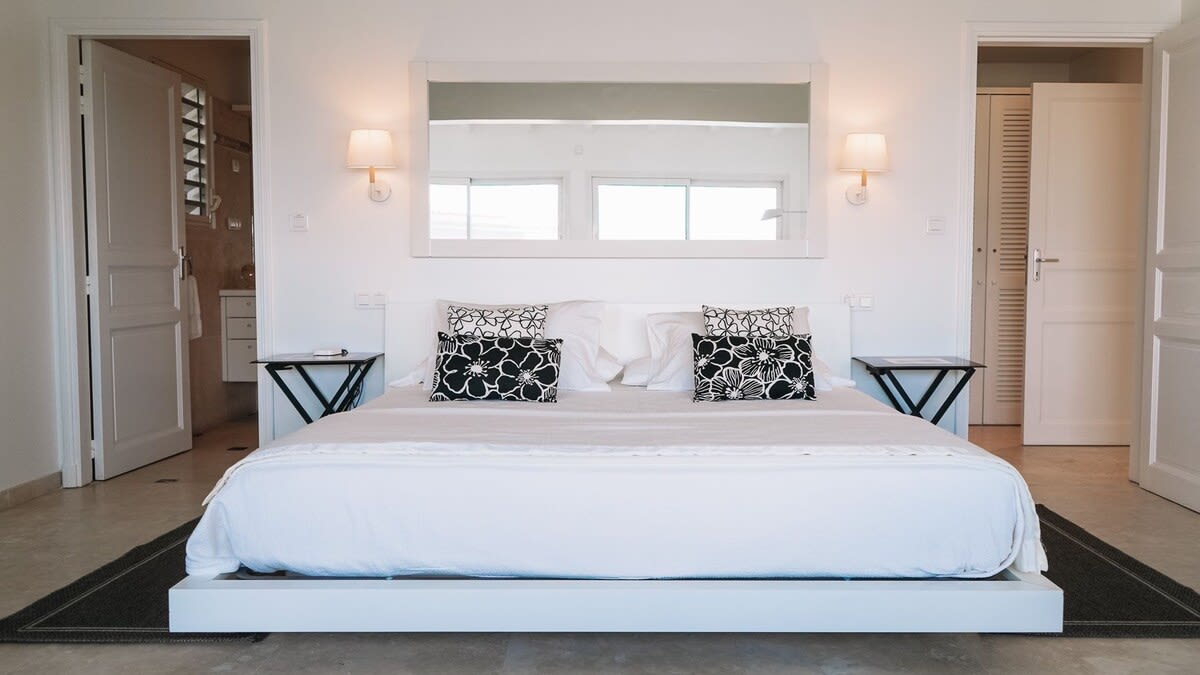Gentle Summer Villa in Marigot Bay Hillside 5