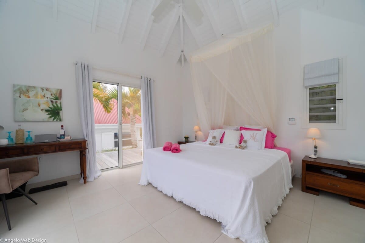Relaxing Deluxe Villa to Enjoy Nature and the Seas 5